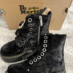 Dr. Martens Jadon Max Velvet Combat Boot MSRP$320 Rare Find